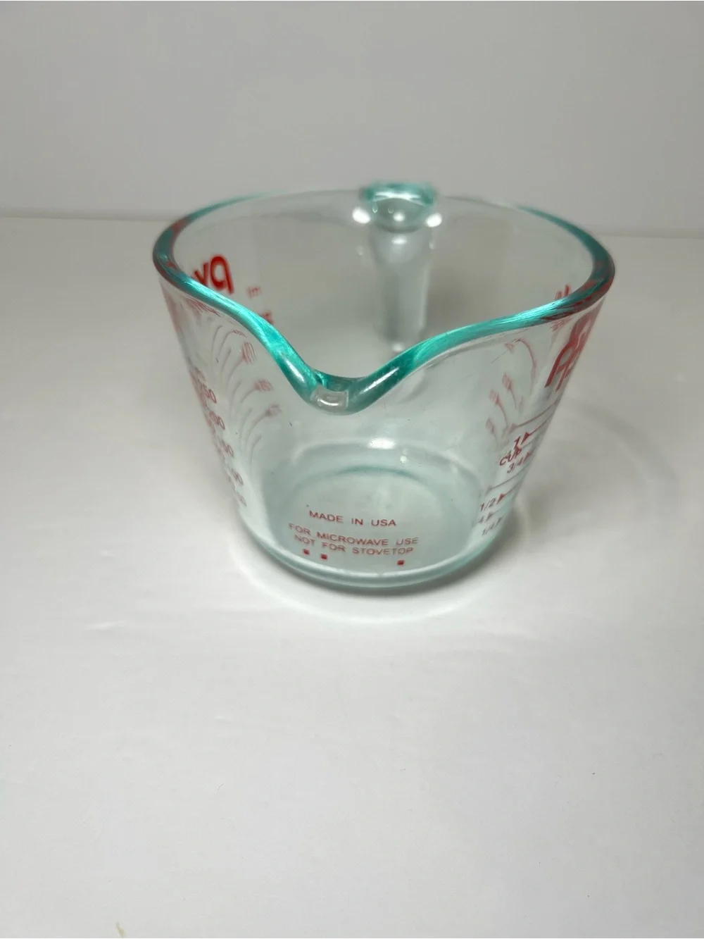 Pyrex Glass Measuring Cup 1 Cup  Made In USA Red Lettering 250 ml
